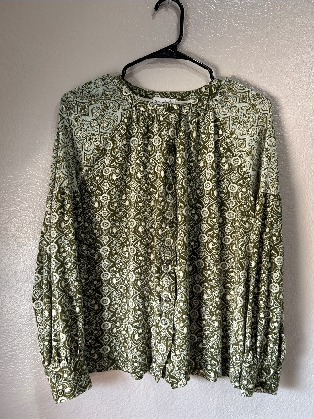 Wonderly Olive Green Patterned Button-Front Blouse Sz L Casual Boho Vacay